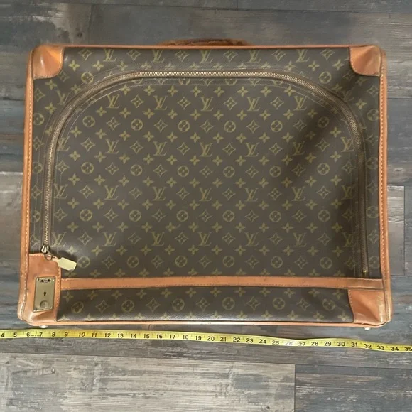Louis Vuitton Bags Louis Vuitton Vintage 97s 1980s Saks Fifth